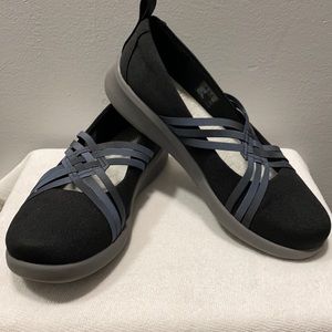Clarks Cloudsteppers shoe, Size 8.5 M